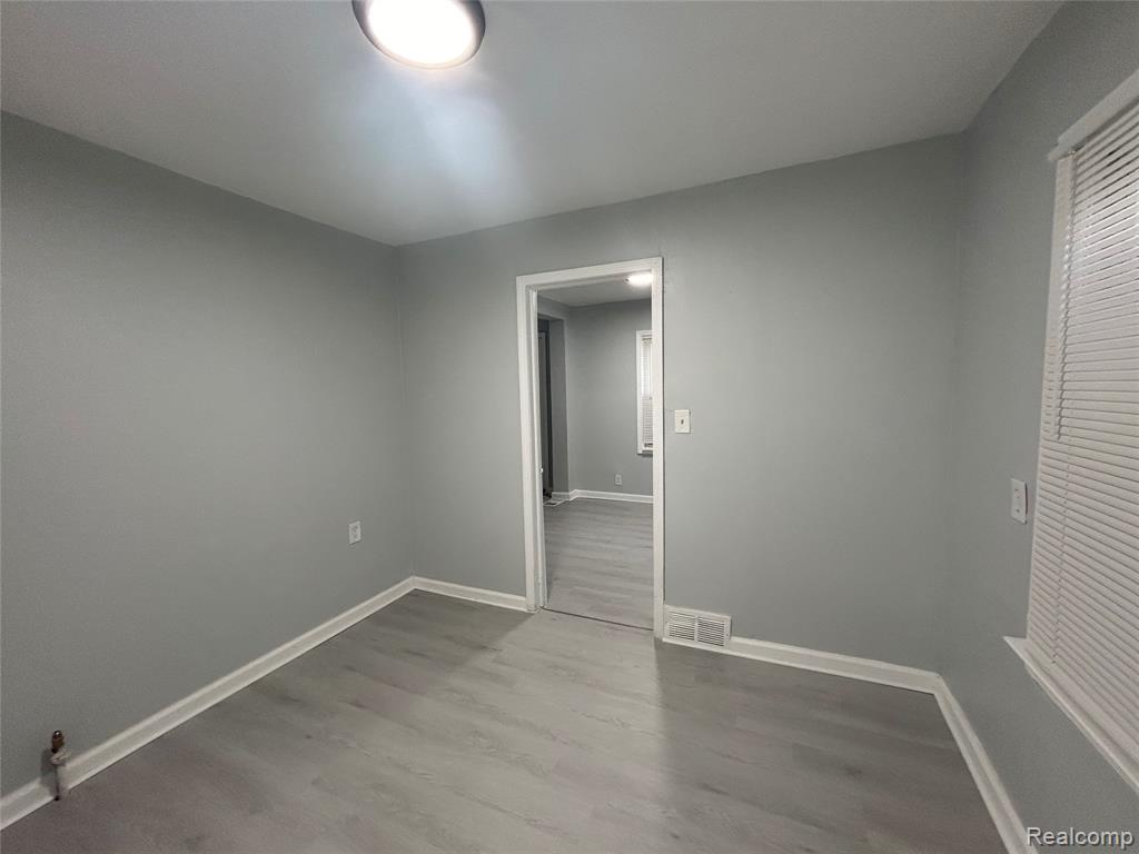 3693 Somerset Avenue, Detroit, MI, 48224