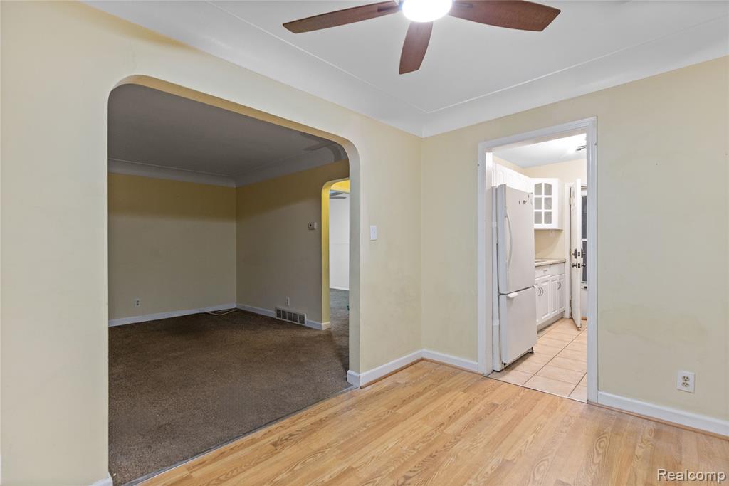 4168 Kingston Street, Dearborn Heights, MI 48125 — Photo 6