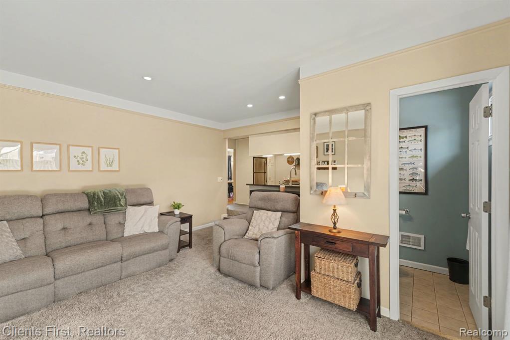39857 Edmundton Drive, Canton, MI 48187 — Photo 11