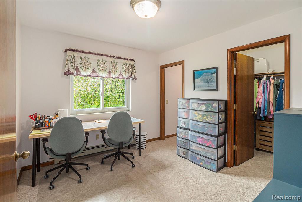 6268 Hazard Road, Fenton, MI 48430 — Photo 31