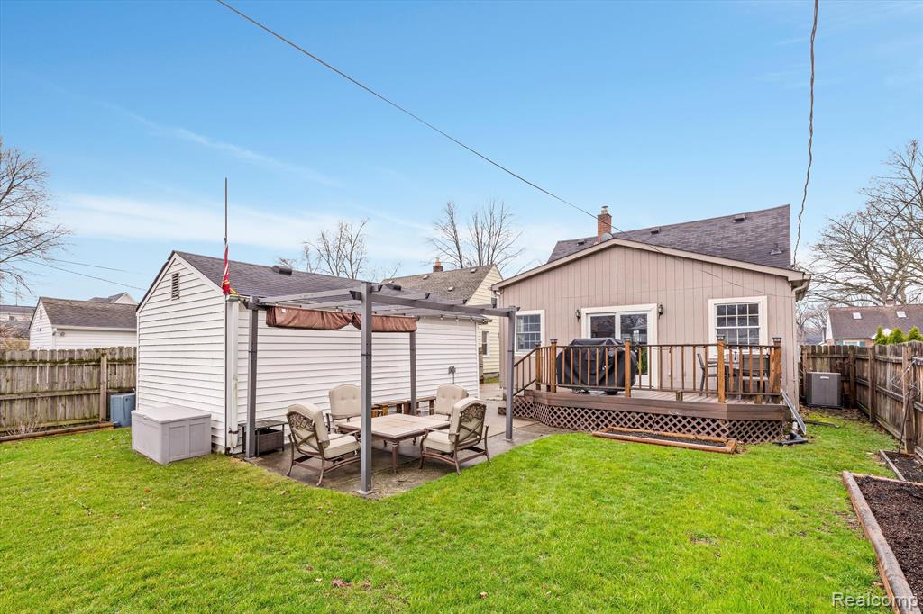 820 N BLAIR Avenue, Royal Oak, MI 48067 — Photo 38