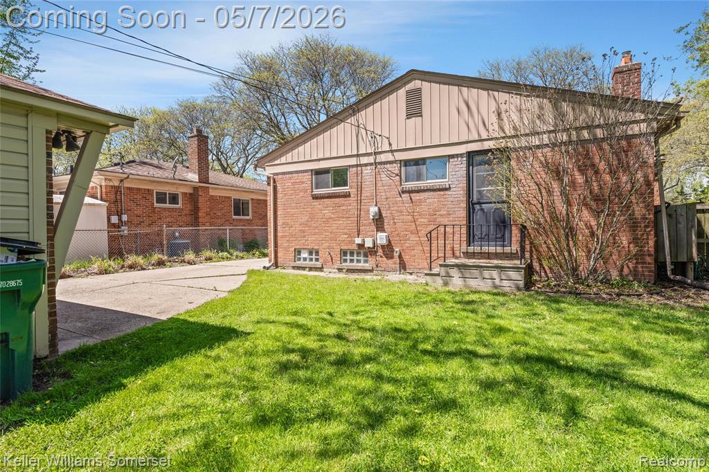 4320 Manor Avenue, Royal Oak, MI 48073 — Photo 30