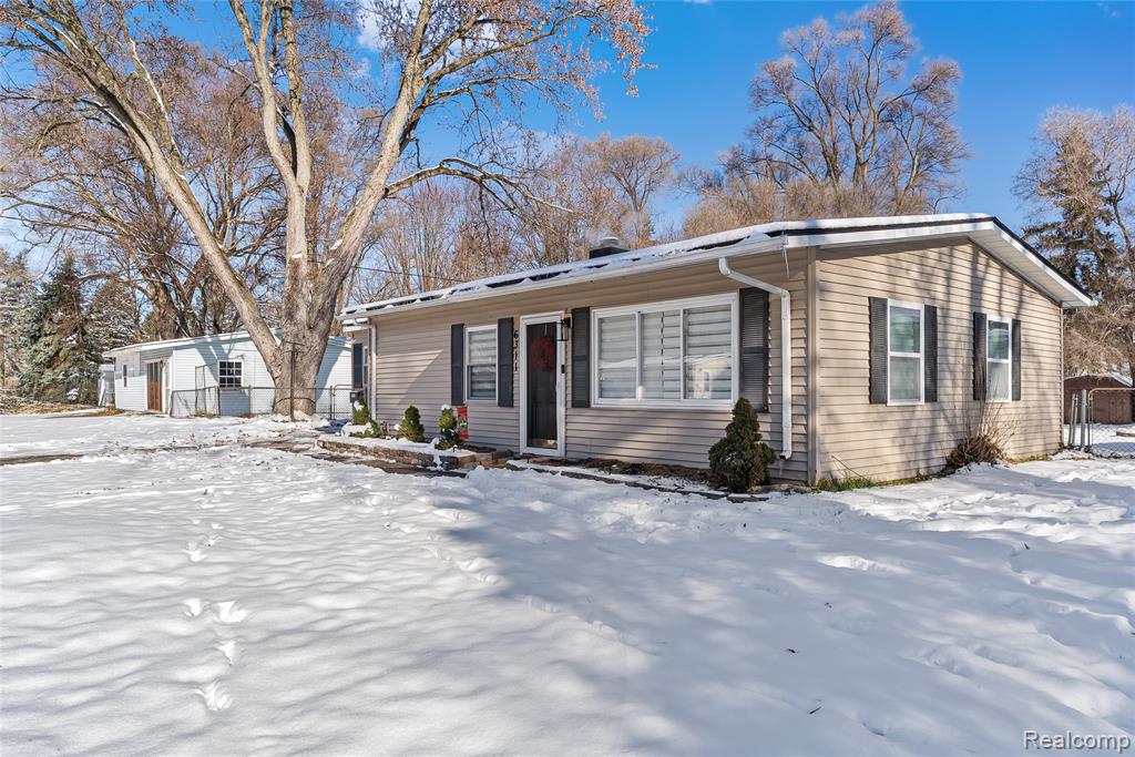 6311 Sidney Street, Brighton, MI 48116 — front exterior