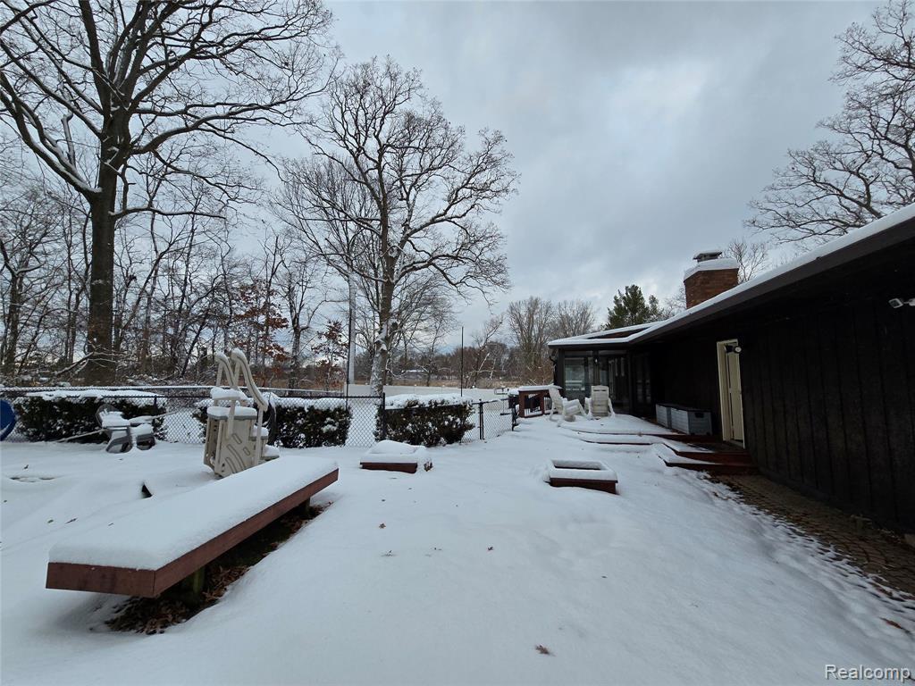9770 Daleview Drive, South Lyon, MI 48178 — Photo 43