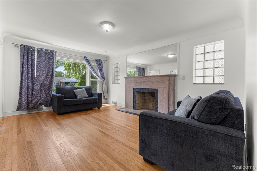 450 N Denwood Street, Dearborn, MI 48128 — Photo 5