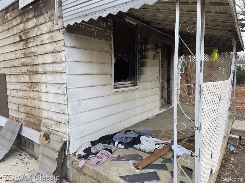 8656 & 8560 Farmbrook Street - Photo 4