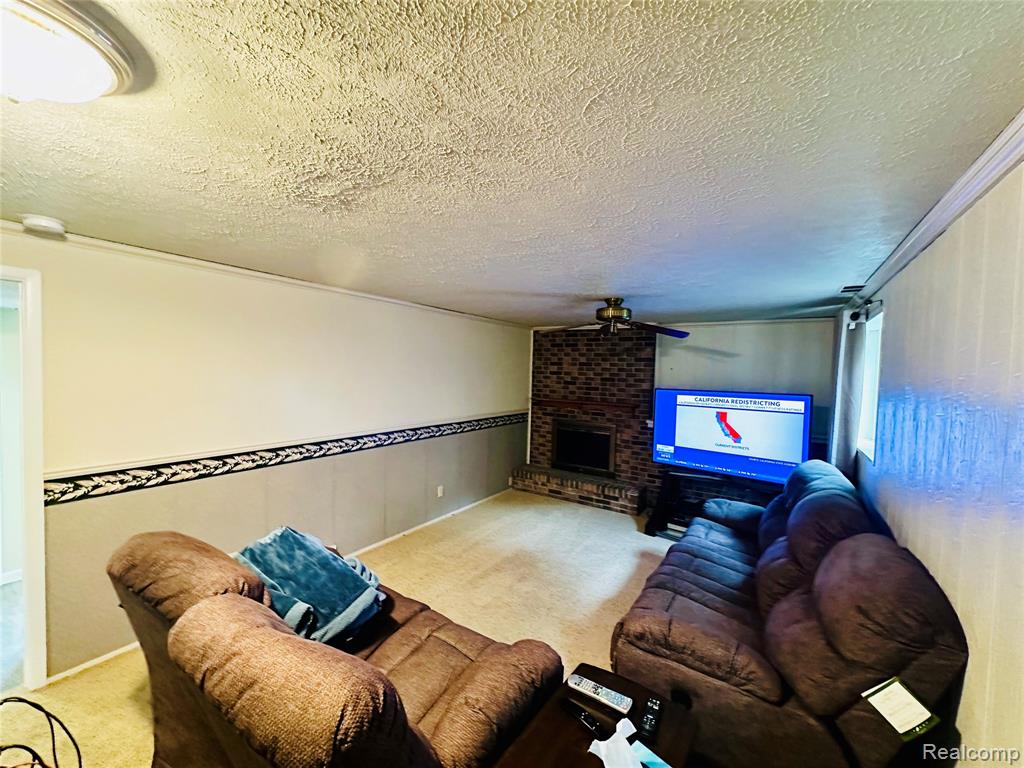 329 Cranbrook Boulevard, Monroe, MI 48162 — Photo 10