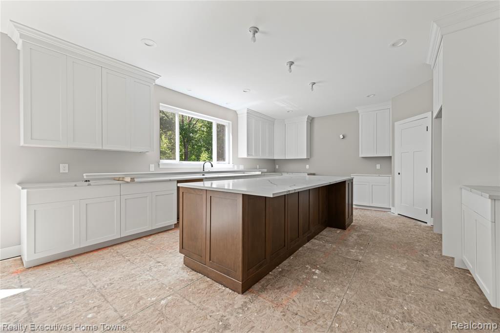 67695 MADELINE Street, Richmond, MI 48062 — Photo 9