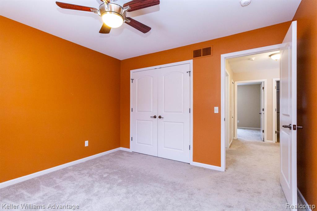 24975 Bloomfield Court, Novi, MI — Photo 37