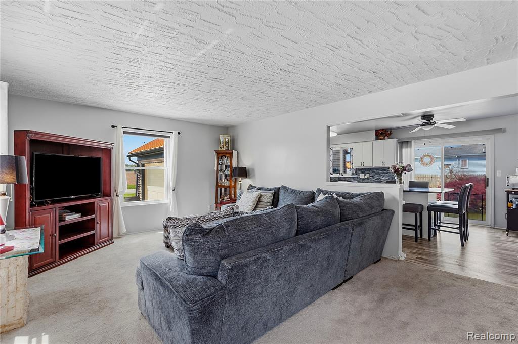 792 Fairview Drive, Imlay City, MI 48444 — Photo 4