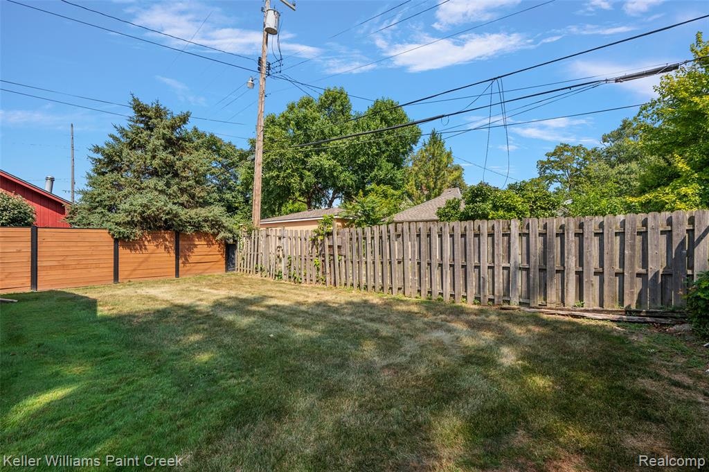 436 Orchard Street, Wyandotte, MI 48192 — Photo 36
