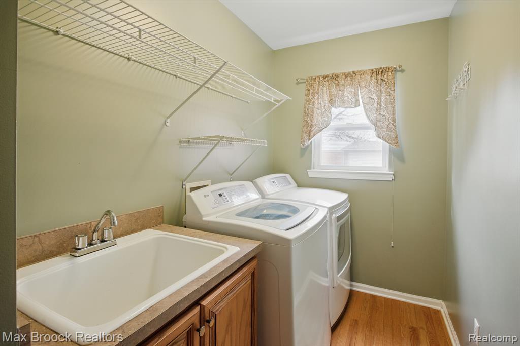 7131 WHITE TAIL Drive, Grand Blanc, MI 48439 — Photo 22
