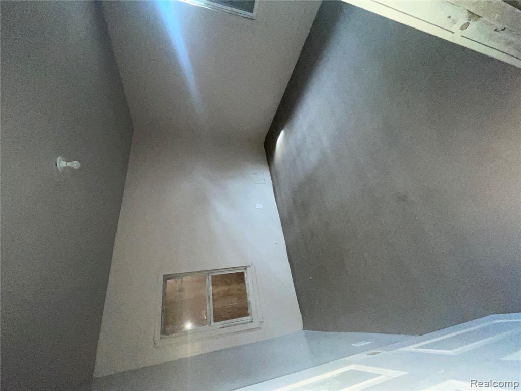 12112 Findlay Street, Detroit, MI, 48205