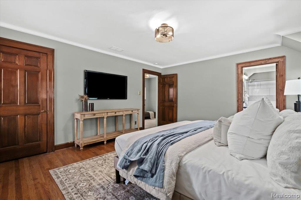312 MCKINLEY Avenue, Grosse Pointe Farms, MI 48236 — Photo 20