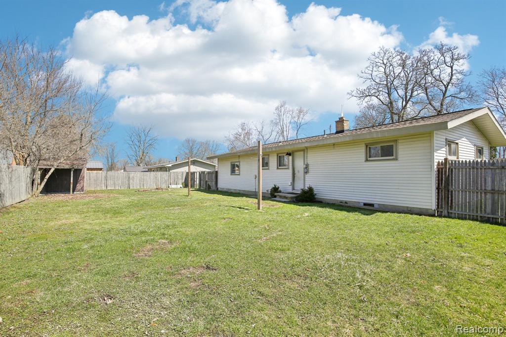 9091 MAPLEWOOD Drive, Clio, MI 48420 — Photo 25