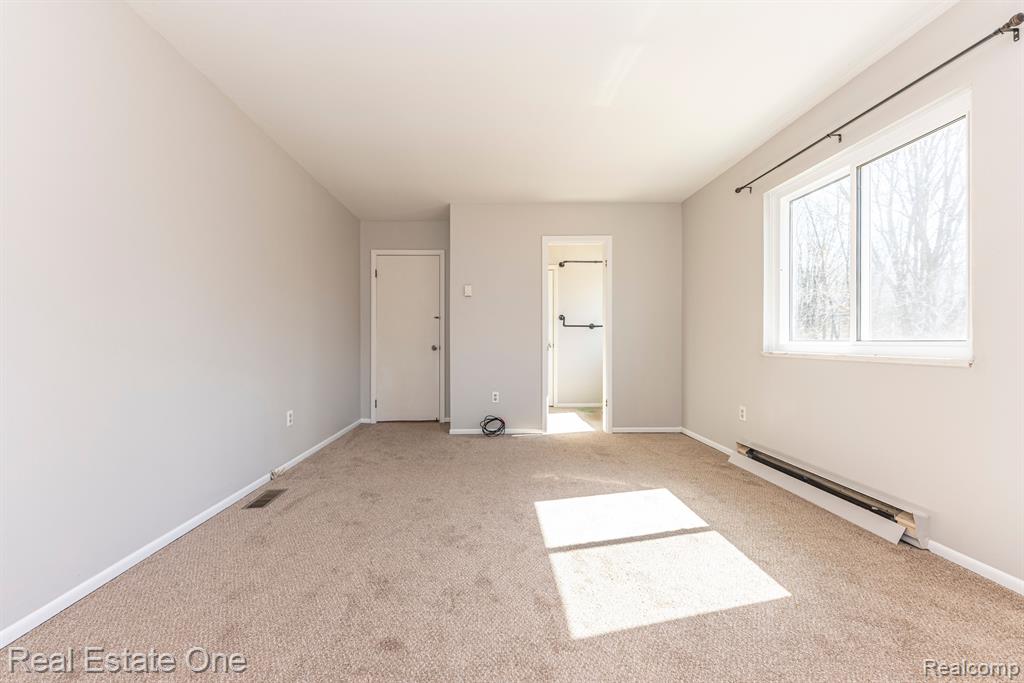 7293 GAWLEY Road, Pinckney, MI 48169 — Photo 17