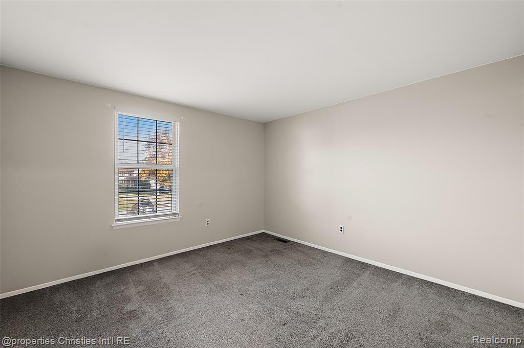 6972 Harvard Lane, Canton, MI 48187 — Photo 13