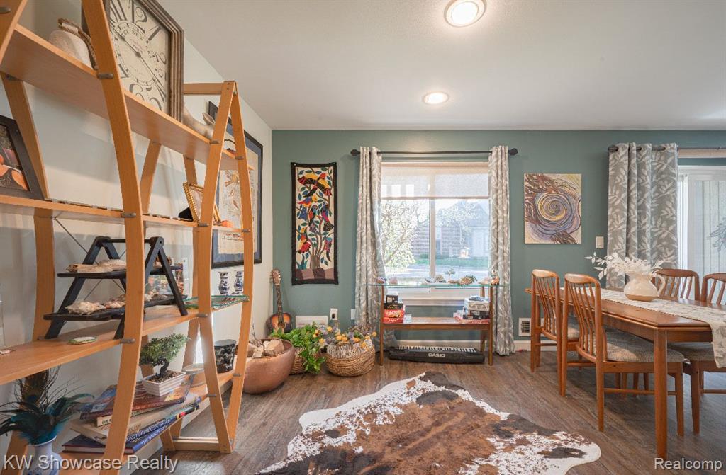 7455 BRYNMAWR Court, 31, West Bloomfield, MI — Photo 12