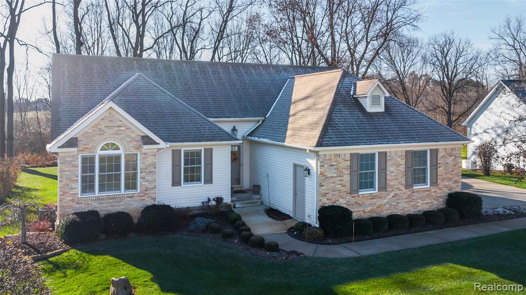 7425 Charles Court, Linden, MI 48451 — front exterior