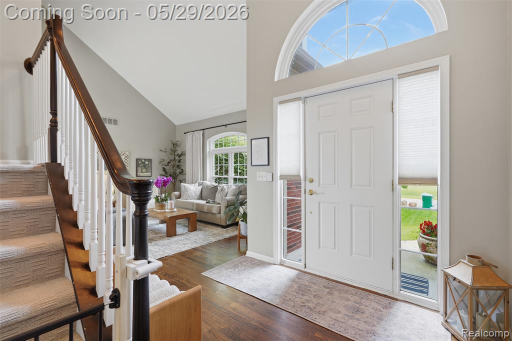 735 Kentbrook Drive, Commerce Twp, MI 48382 — Photo 4