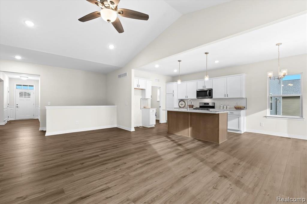441 Jubilee Drive, Whitmore Lake, MI 48189 — Photo 4