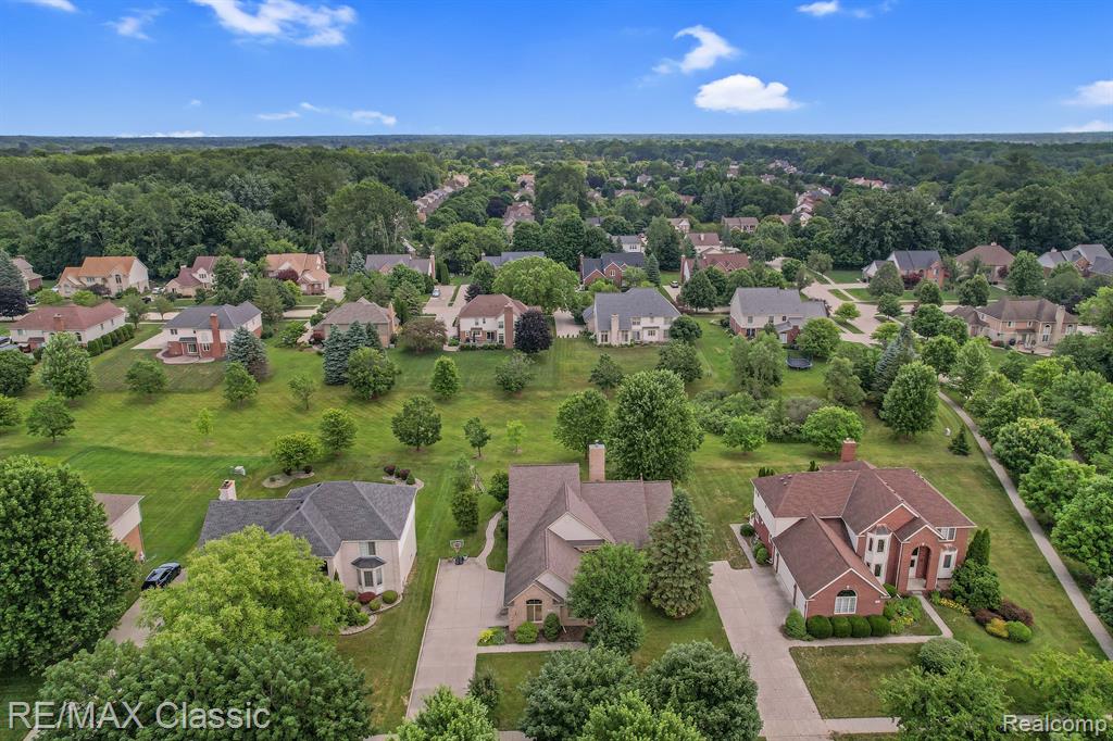 5924 LOVEWOOD Court, Canton, MI 48187 — Photo 42