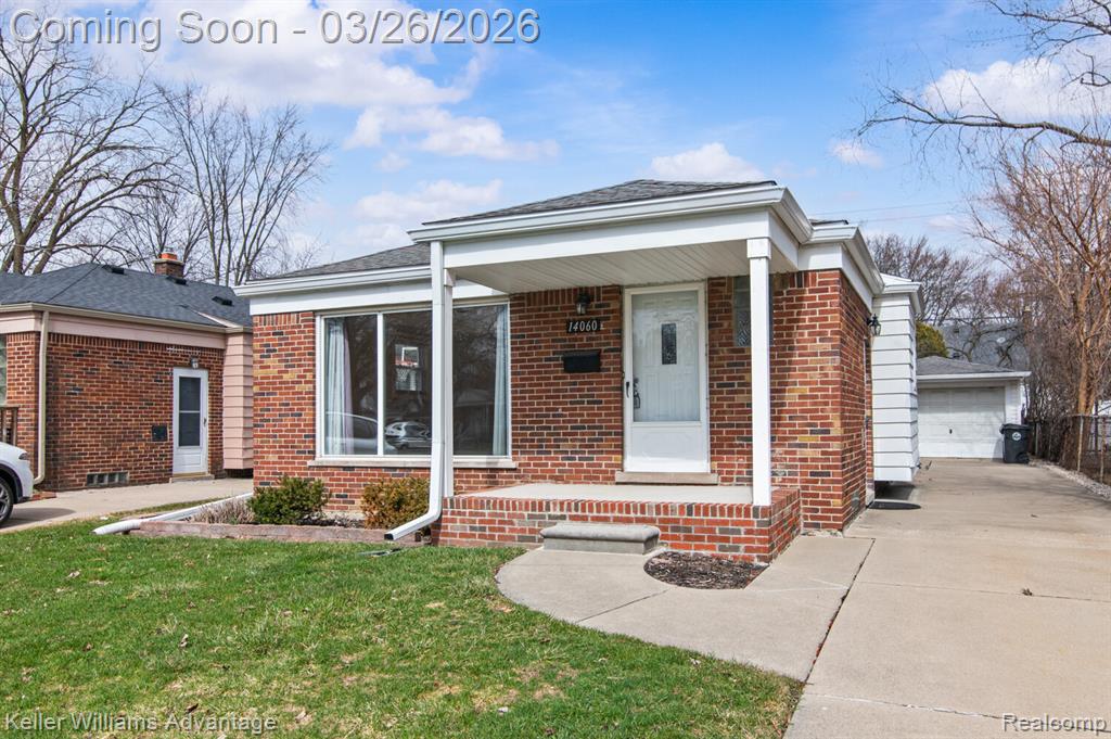 14060 Elgin Street, Oak Park, MI 48237 — Photo 3