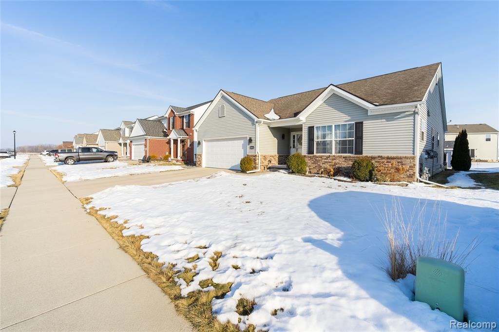 9054 Rock Harbor Drive, Newport, MI 48166 — Photo 2
