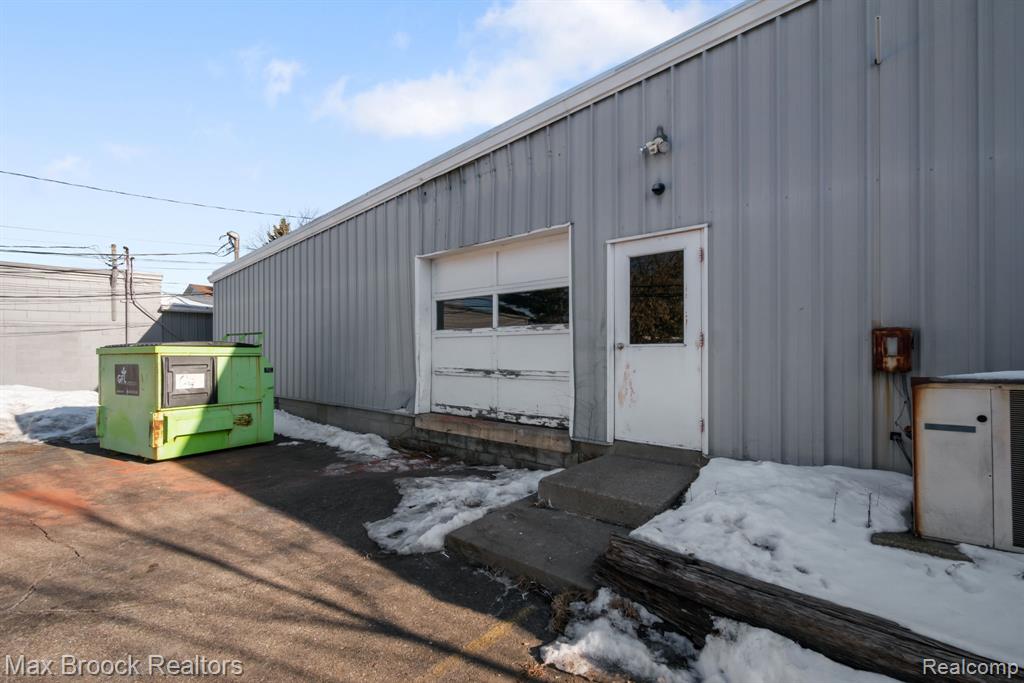 666 S Lapeer Road, Oxford, MI 48371 — Photo 14
