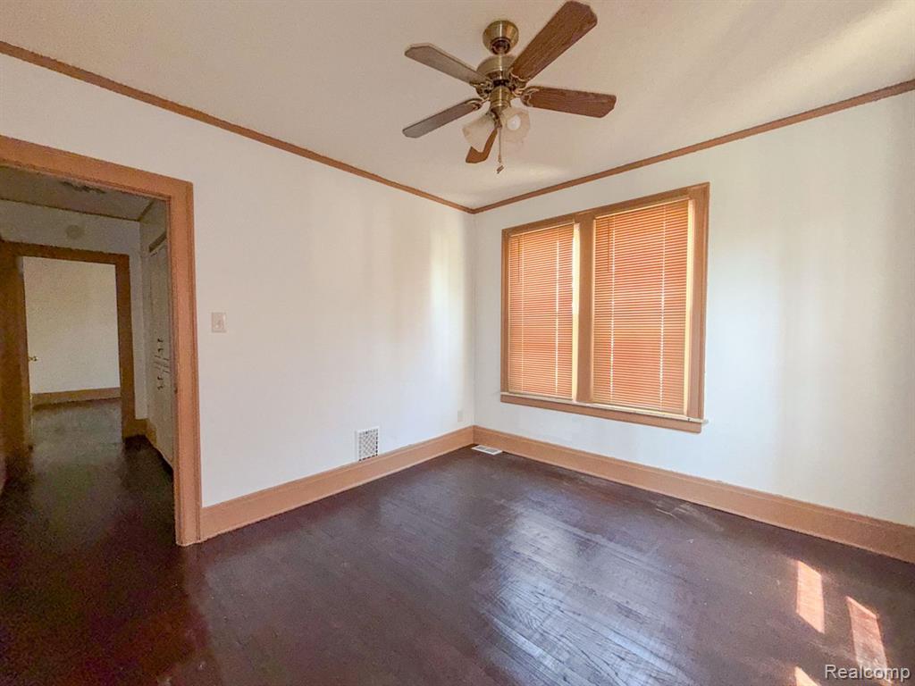 9392 Woodside Street, Detroit, MI 48204 — Photo 7