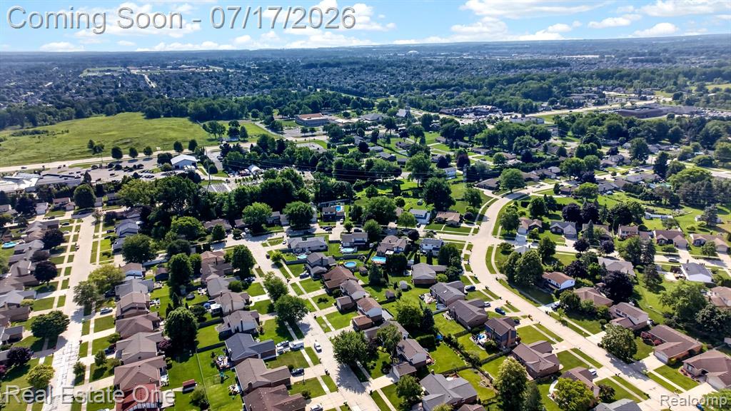 47380 Savannah Drive, Macomb, MI 48044 — Photo 27