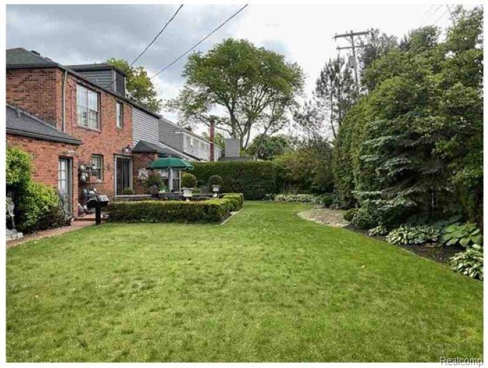 491 Colonial Road, Grosse Pointe Woods, MI 48236 — Photo 6