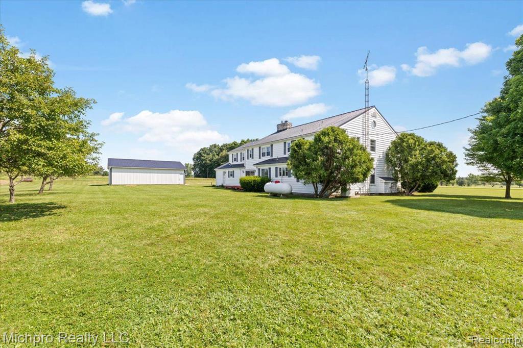 9321 LAPEER Road, Mayville Vlg, MI 48744 — Photo 3