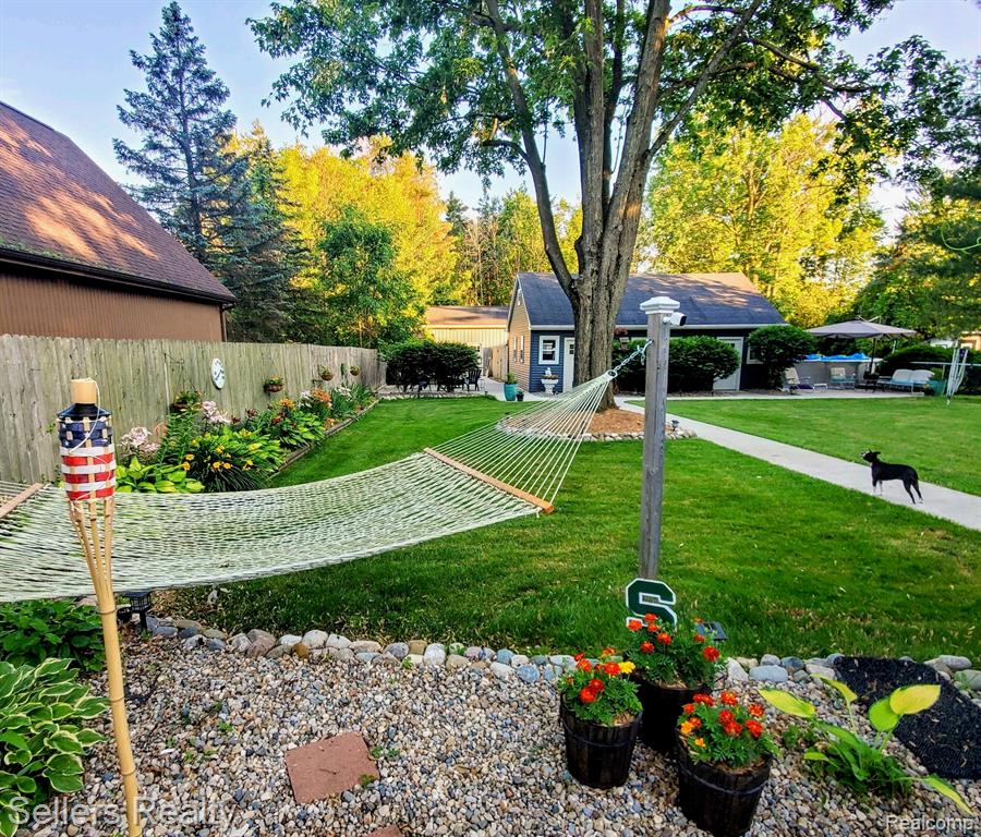 7181 Bristol Road, Swartz Creek, MI 48473 — Photo 19