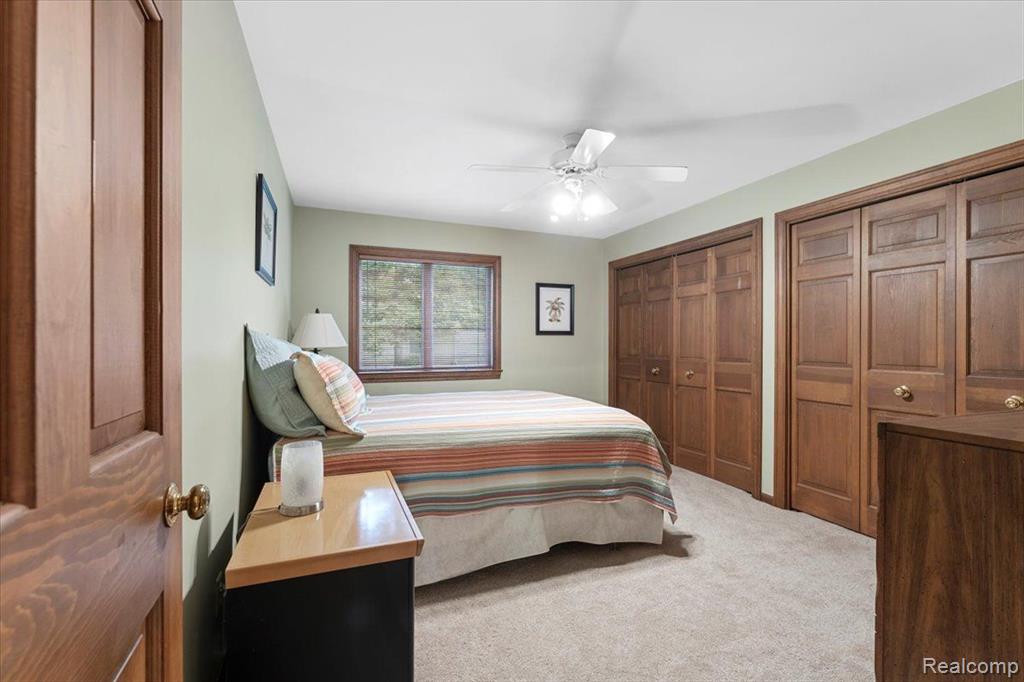8707 VOIGT Avenue, Grosse Ile, MI 48138 — Photo 37