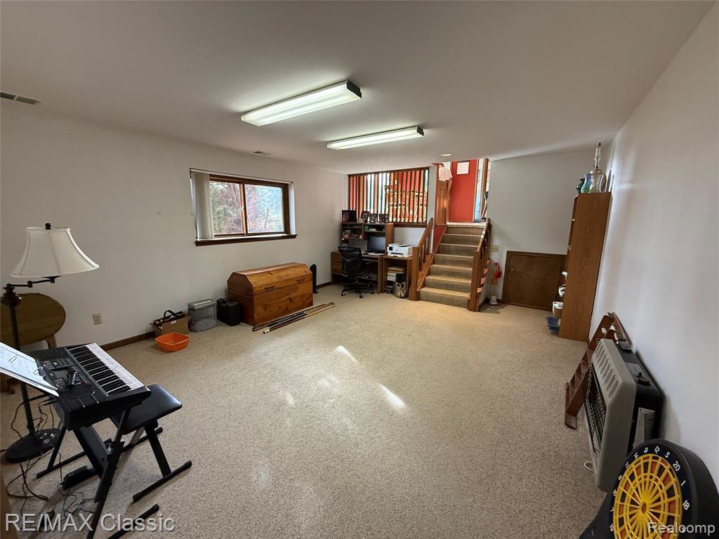 654 E Dawson Road, Milford, MI 48381 — Photo 15