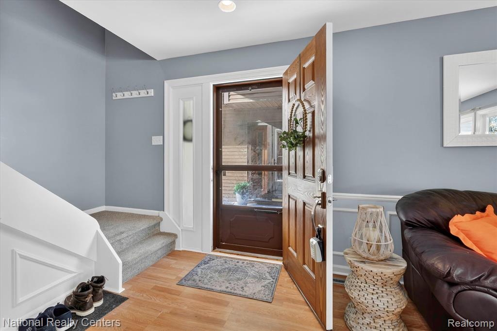 526 W Rockwell Street, Fenton, MI 48430 — Photo 9