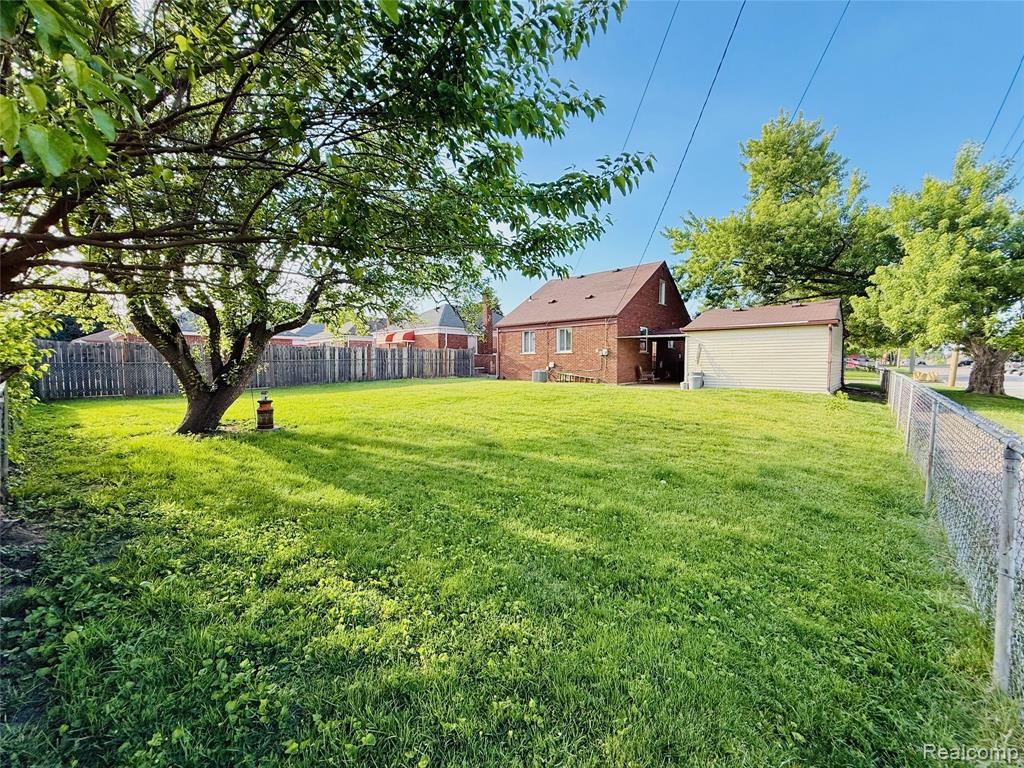 2203 White Avenue, Lincoln Park, MI 48146 — Photo 34