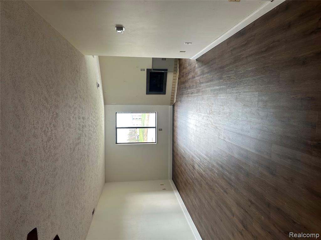 1555 W Pond, 33, Okemos, MI 48864 — Photo 6