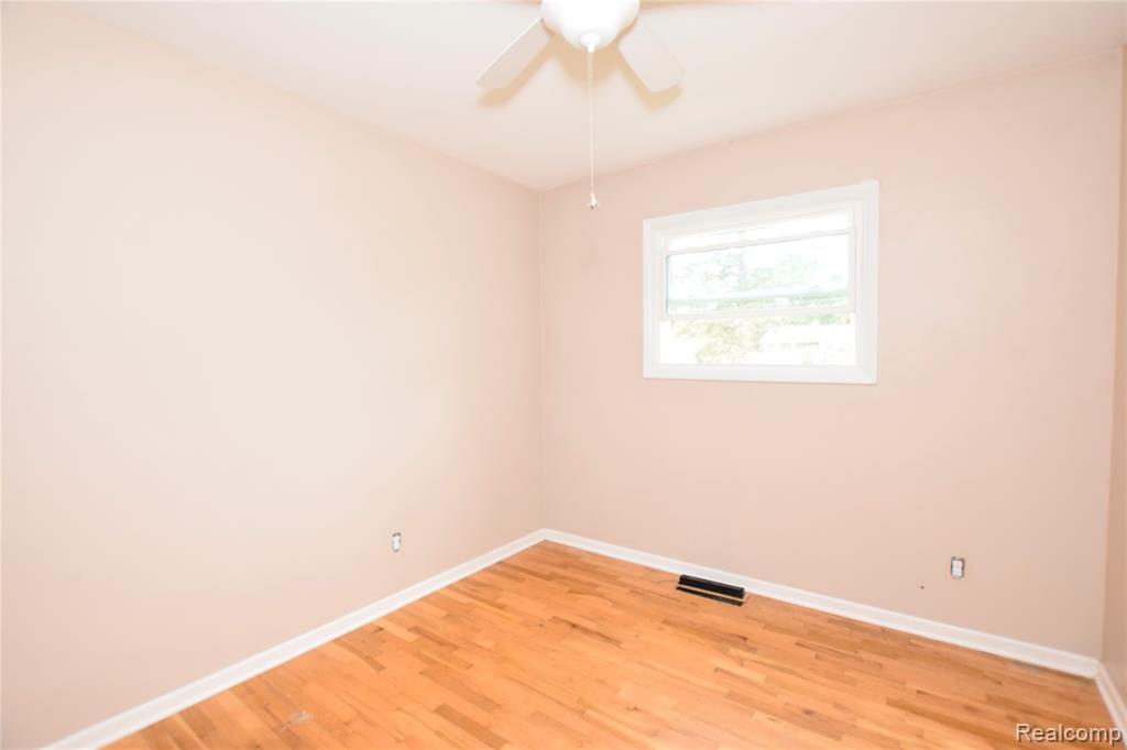 8212 Ohara Drive, Davison, MI 48423 — Photo 9