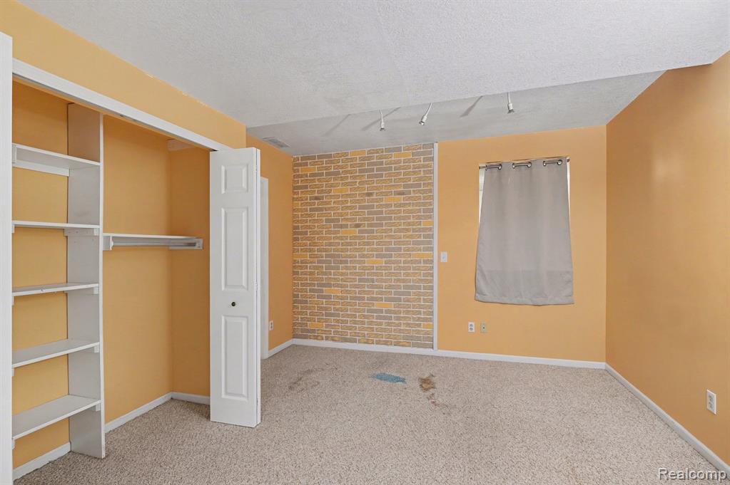 1136 Jenna Drive, Davison, MI 48423 — Photo 17