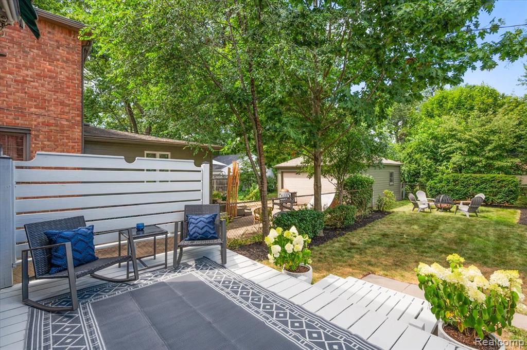 910 W Oakridge Street, Ferndale, MI 48220 — Photo 45