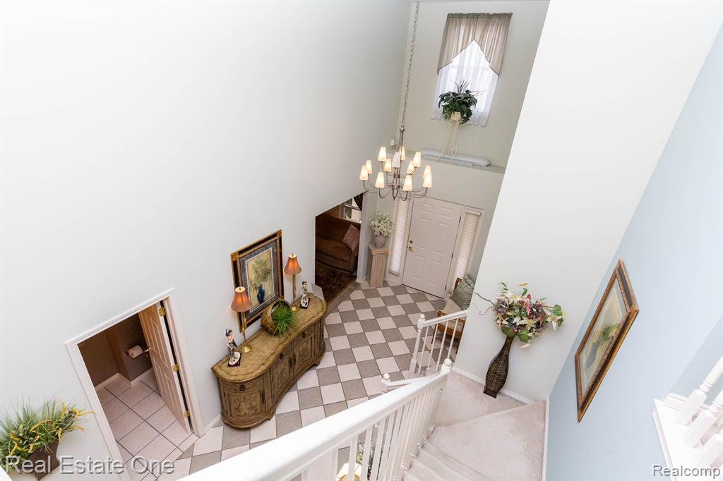 490 FRANKLIN LAKE Circle, Oxford, MI 48371 — Photo 10