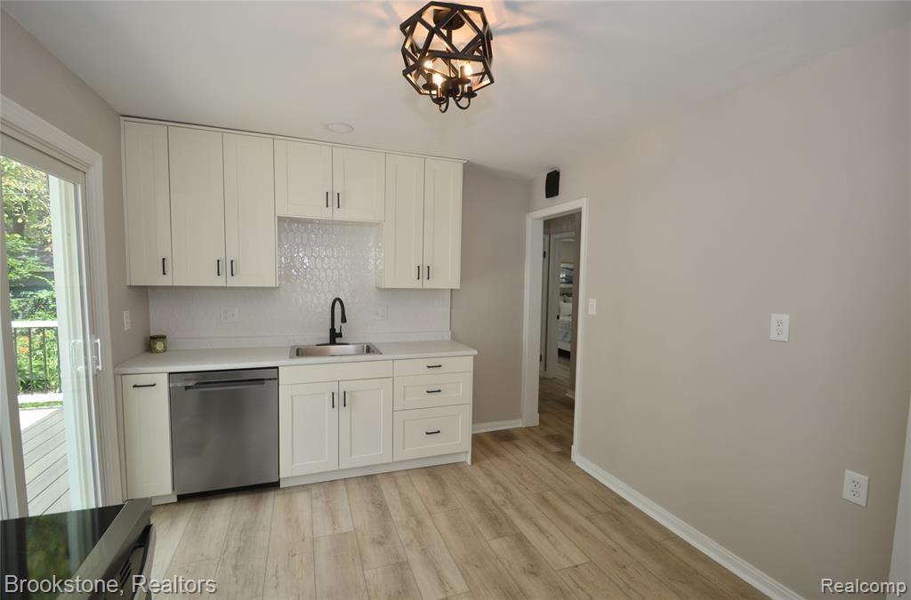 1000 S Campbell Road, Royal Oak, MI 48067 — Photo 10