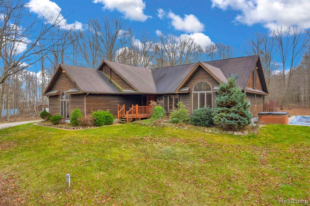 5287 MAITLAND Road, Clyde, MI 48049 — Photo 8
