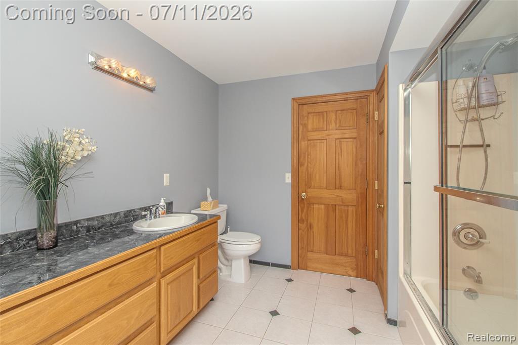 7893 Lantern Drive, Almont, MI 48003 — Photo 59