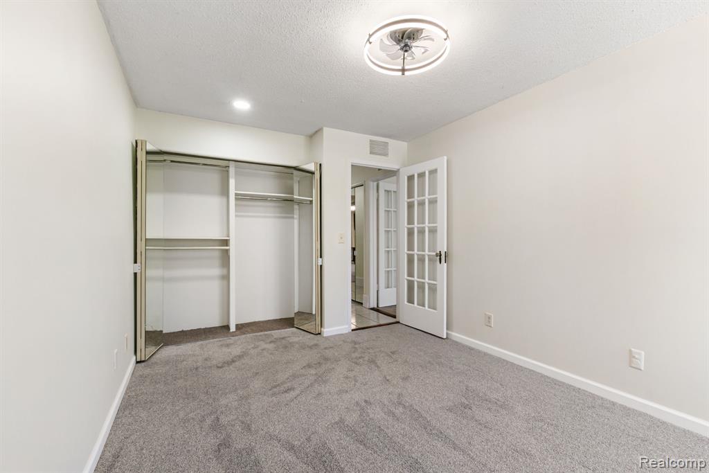 1680 Cliffs Landing, 302E, Ypsilanti, MI 48198 — Photo 27