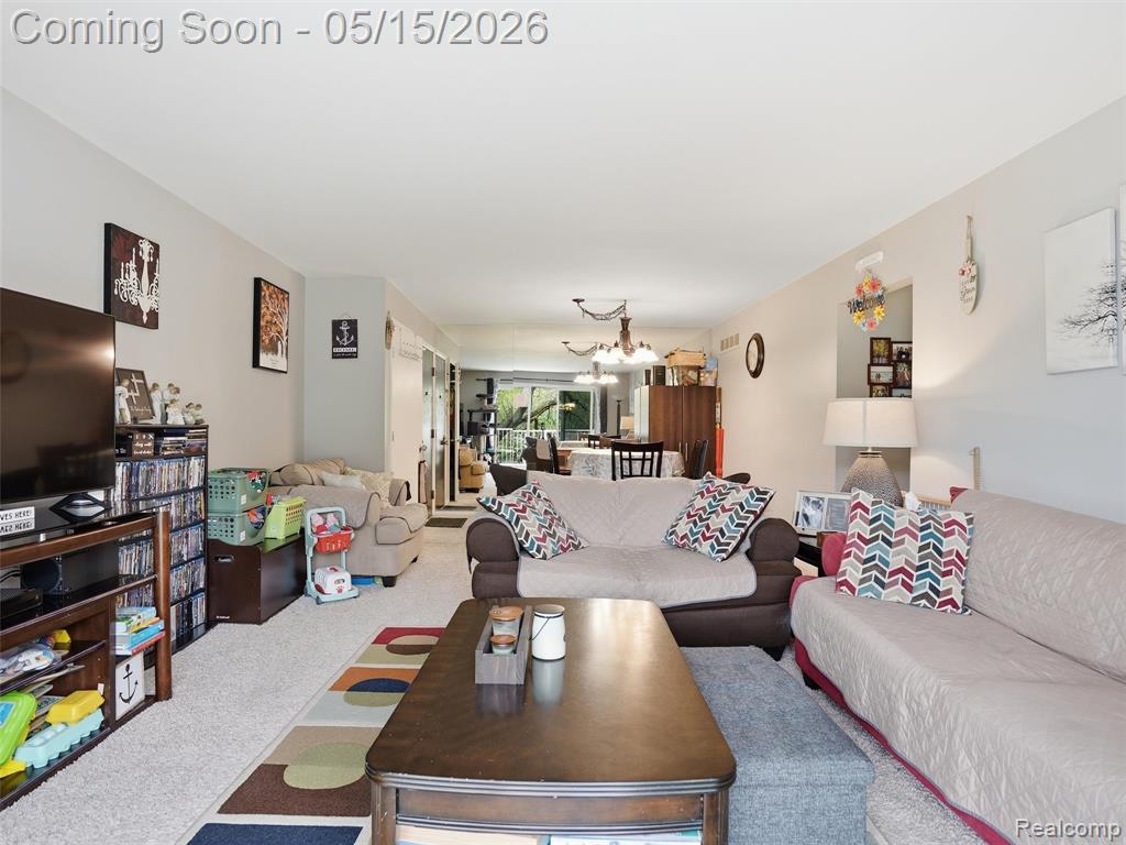 42231 Toddmark Lane, Clinton Twp, MI 48038 — Photo 5