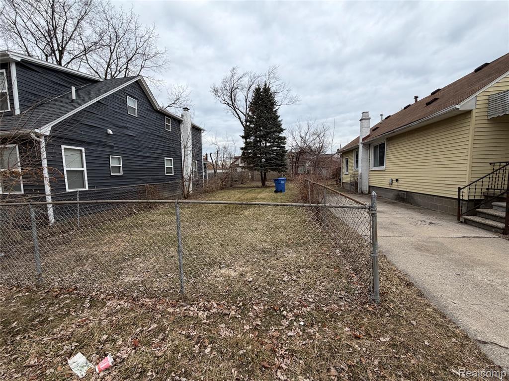 8249 Packard Avenue, Warren, MI 48089 — Photo 16