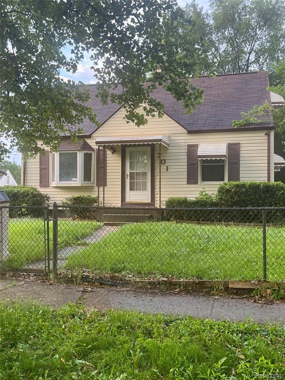 701 Huron Street, Flint, MI 48507 — front exterior